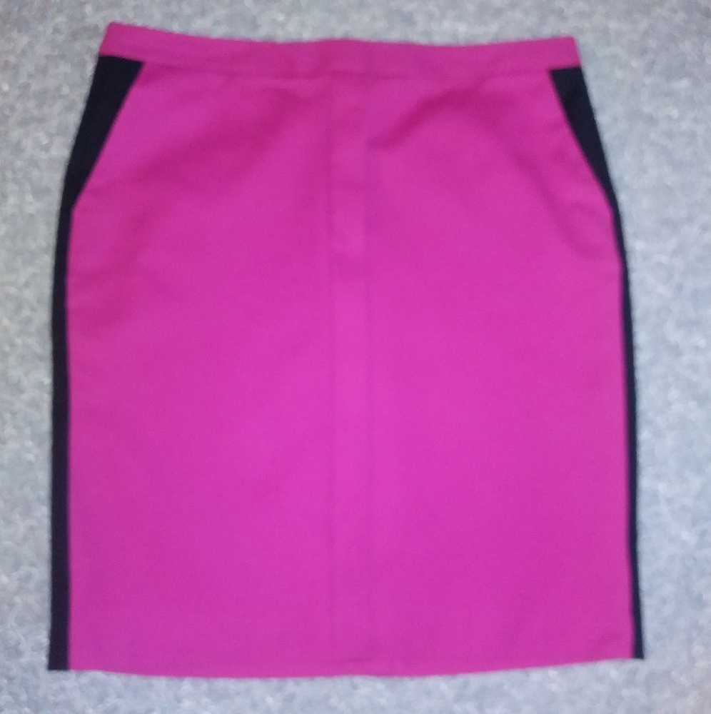 Worthington Skirt